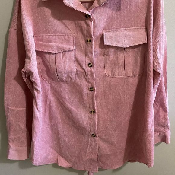 Oversized Long Sleeve shirt - Picture 2 of 9